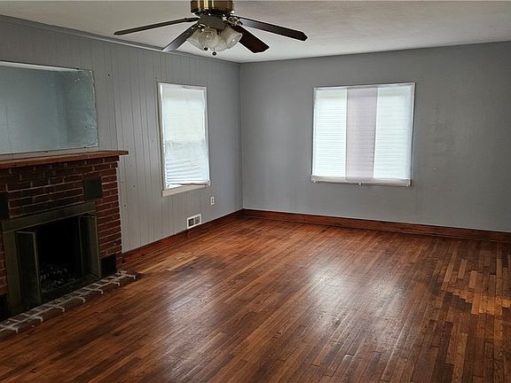 4th image of 203 Wilmont Rd