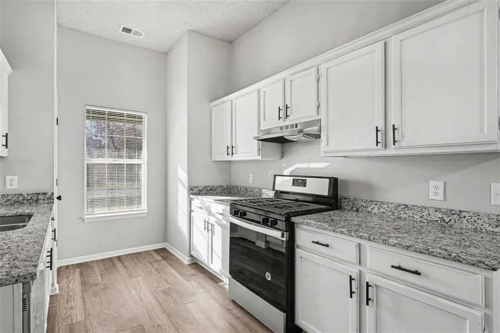 79 Water View Drive - 1 — Photo 4