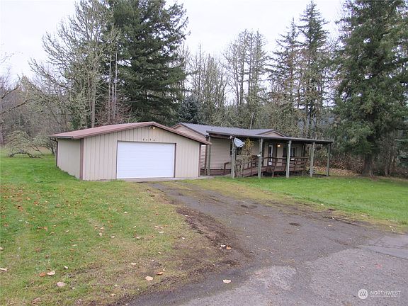 2nd image of 4756 Spirit Lake Highway