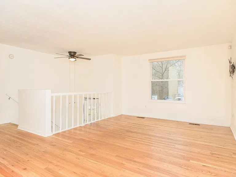 430 Blossom Tree Ct — Photo 5