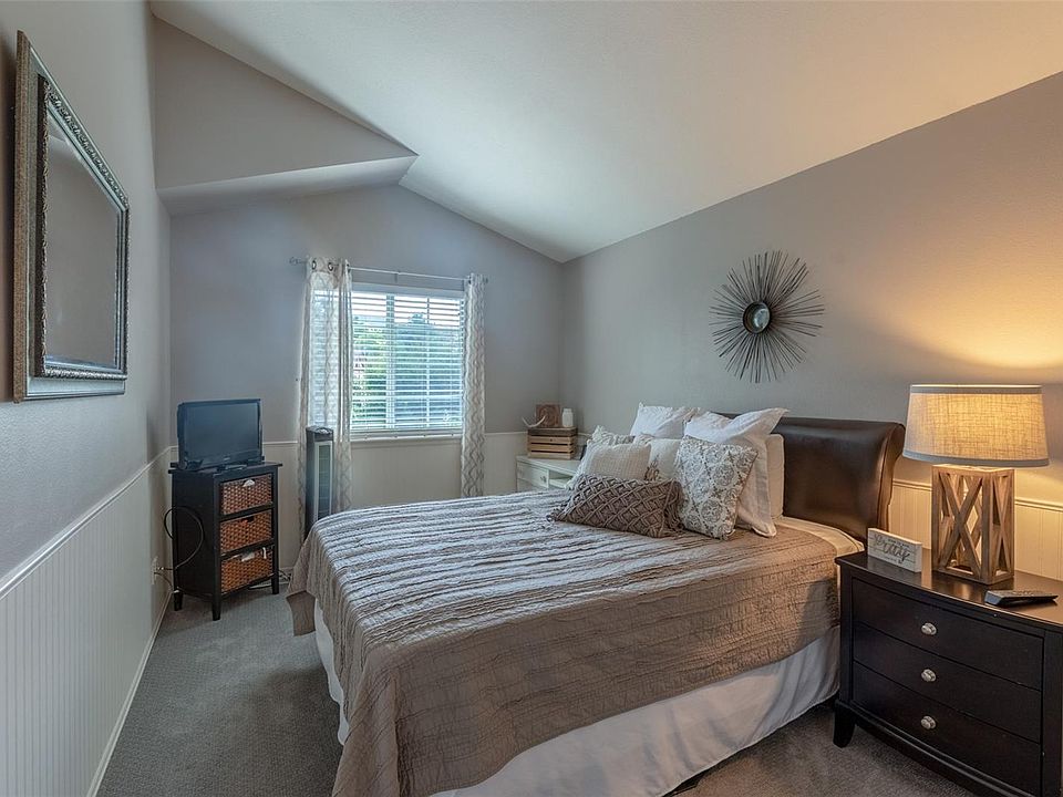 1st image of 7580 Dawn Dr