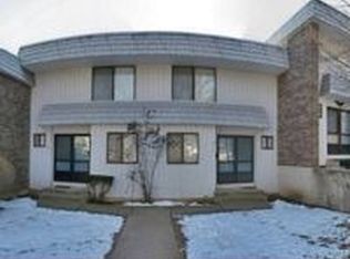 7 Hemlock Ct, Cromwell, CT 06416