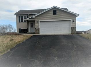 240 17th Ave SE, Saint Joseph, MN 56374
