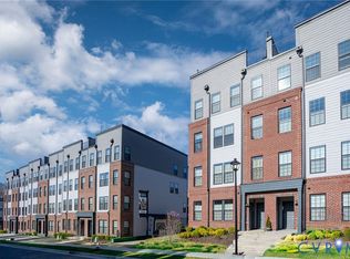 216 Brattice Dr, Midlothian, VA 23114