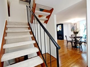 9212 Three Oaks Dr, Silver Spring, MD 20901