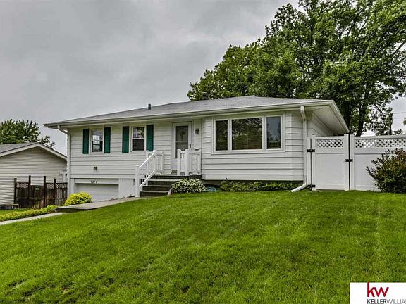 2nd image of 7214 S 52nd St