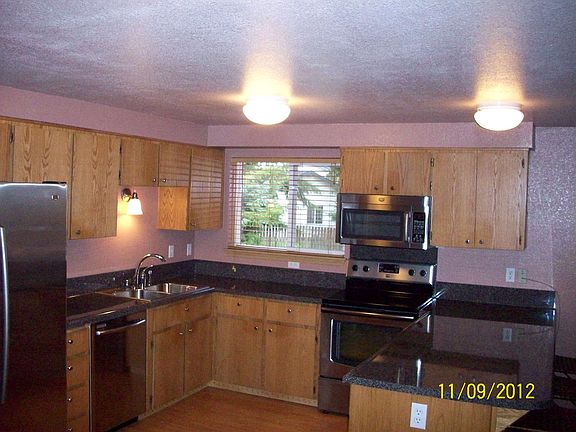 Spacious Kitchen