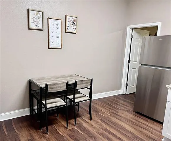 918 Forstall St — Photo 8