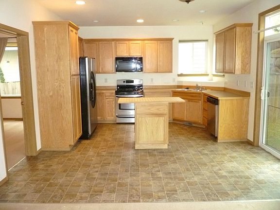 3rd image of 1314 69th Ave E