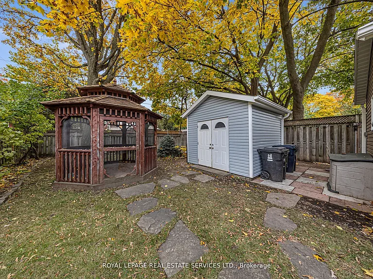 55 Joseph St #BASEMENT — Photo 12
