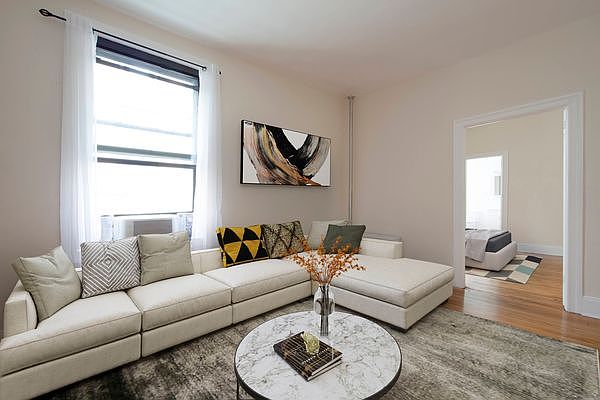 1st image of 210 W 94th St APT 4F