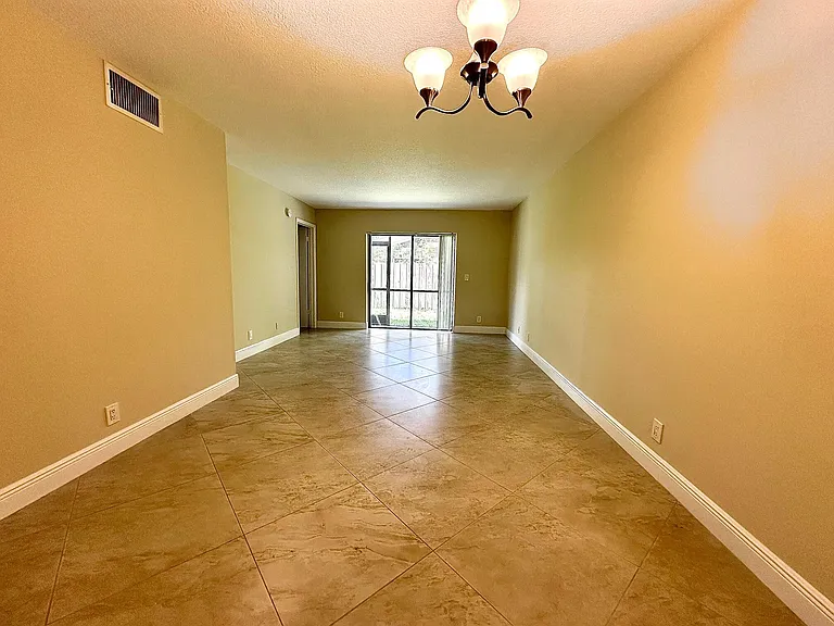 21904 Lake Forest Cir #101 — Photo 5