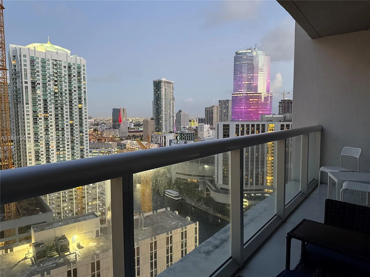 1 bed, 1.0 bath, $4,000 — Photo 3