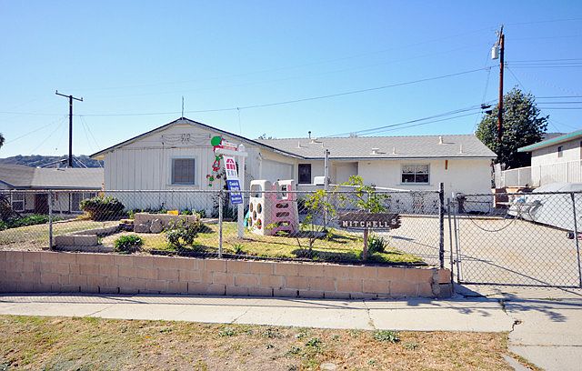 1st image of 5059 Floral Dr