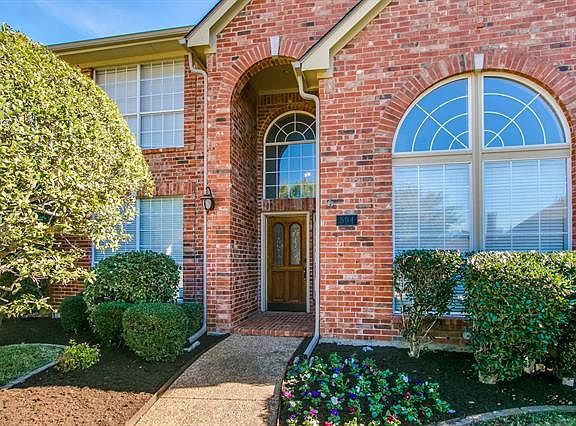 2nd image of 594 Harrison Hill Ct