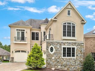 8319 Quarry Manor Ter, Bethesda, MD 20817