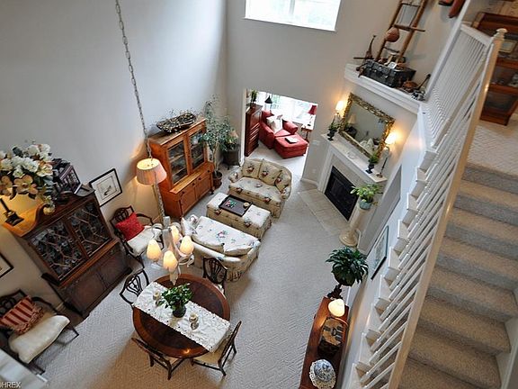 4th image of 2047 W Reserve Cir