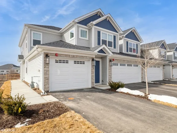 330 Masters Dr, Addison, IL 60101