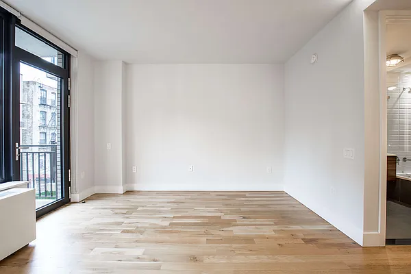 Rented by Nooklyn NYC LLC | media 23