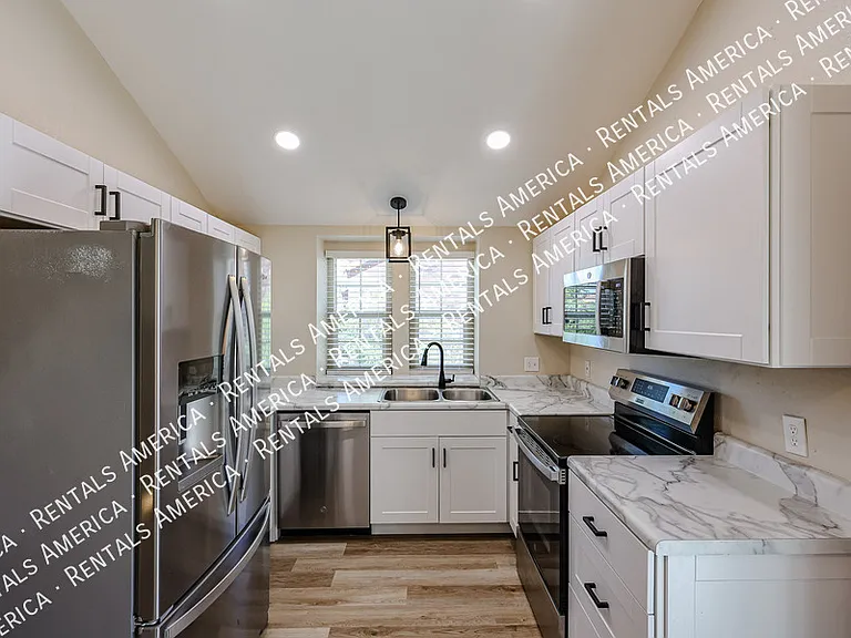 8111 W Wacker Rd #35 — Photo 7