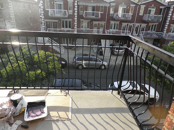 5th image of 187 Bay 29th St APT 3