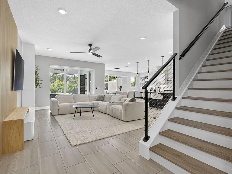 12534 Triumph Ln — Photo 8
