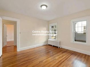 47 Crosby Rd #U, Chestnut Hill, MA 02467