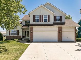 223 Stoney Point Rd SW, Cedar Rapids, IA 52404