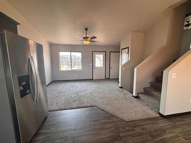 5240 Coal Bank Dr — Photo 3