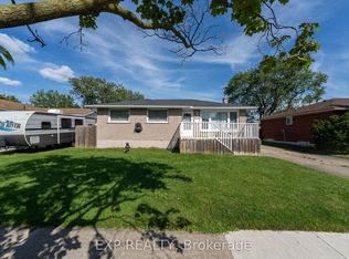 7040 Warden Ave, Niagara Falls, ON L2G 5P5