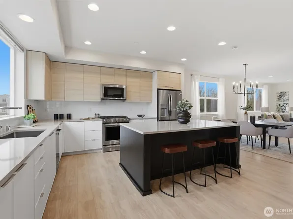 31828 Valley Vista Street, Carnation, WA 98014