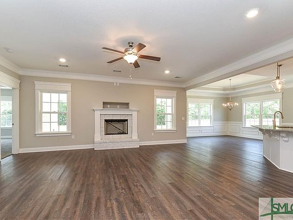 4th image of 236 Palmer Place Ln NE