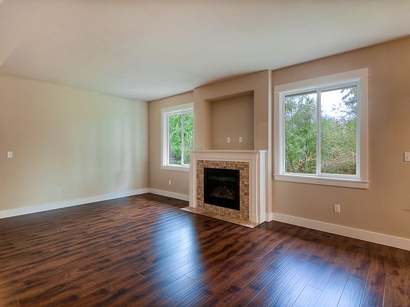 5th image of 19417 96th Avenue Ct E