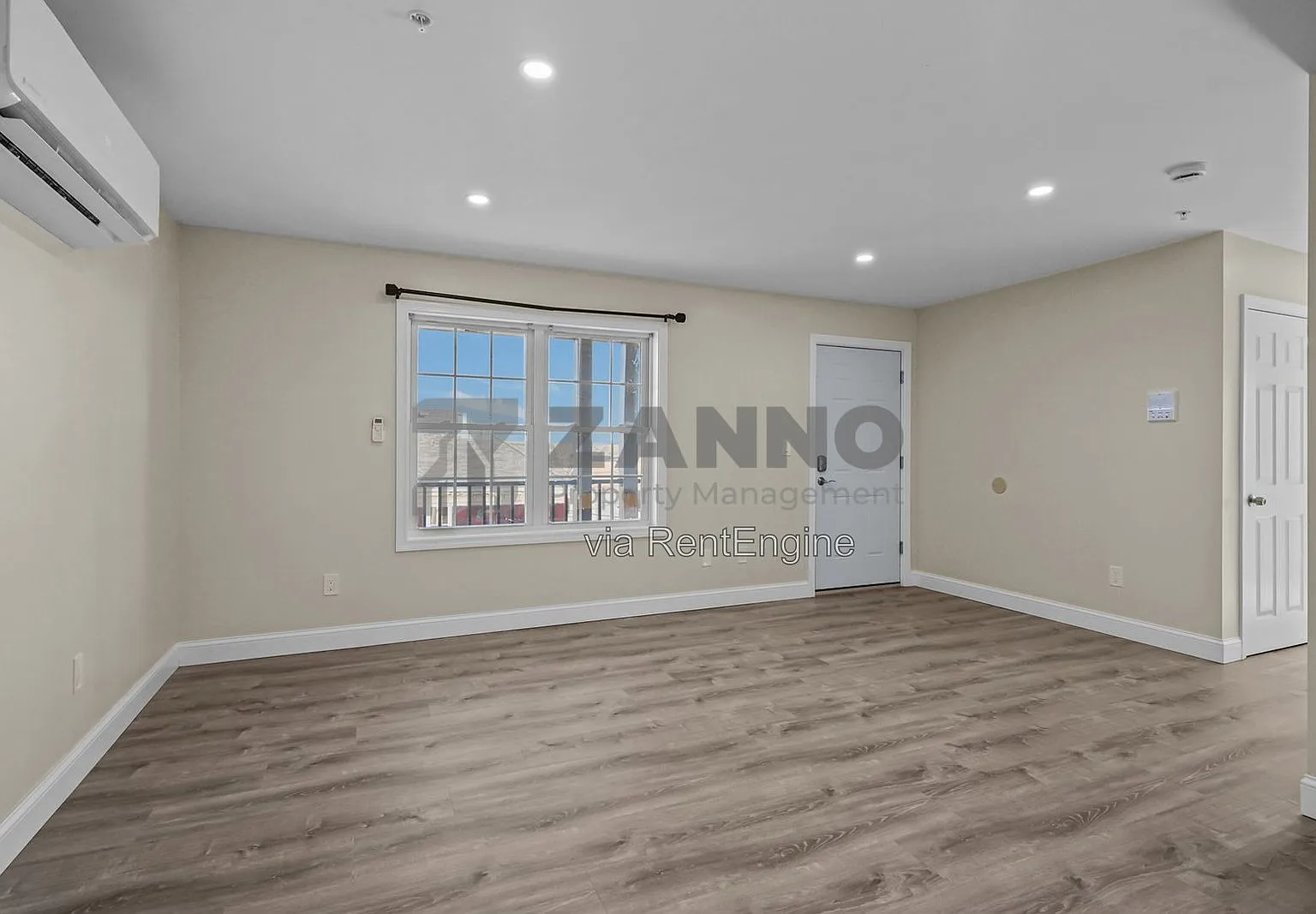 2 bed, 1.0 bath, $1,850 — Photo 3