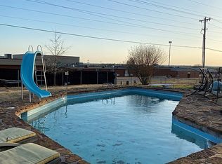 102 W 16th St, Owasso, OK 74055