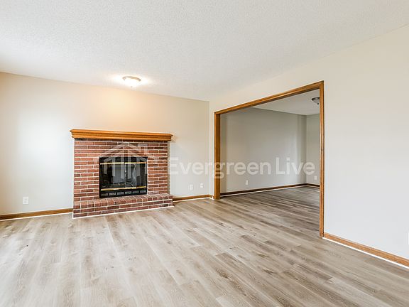 4th image of 3823 NE Beechwood Dr