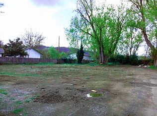 1754 Orchard Home Dr, Medford, OR 97501