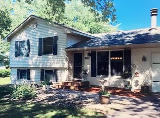 224 Greaton Rd, New Richmond, WI 54017