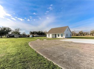 1652 E Tank Farm Rd, Lake Charles, LA 70607