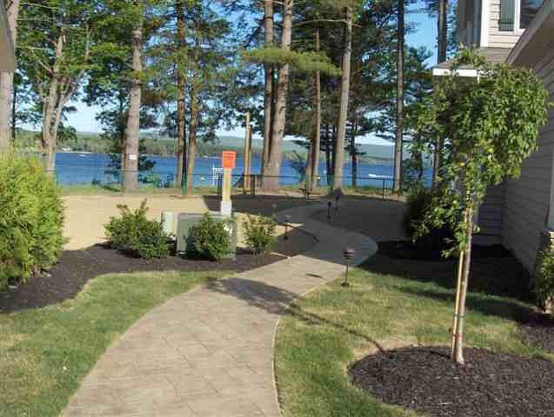 4th image of 3B LAKESIDE Circle