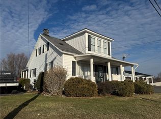 6375 National Pike, Grindstone, PA 15442