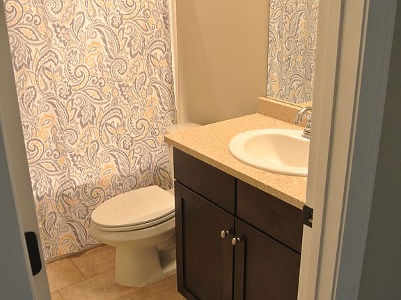 4th image of 8001 Caldwell Dr