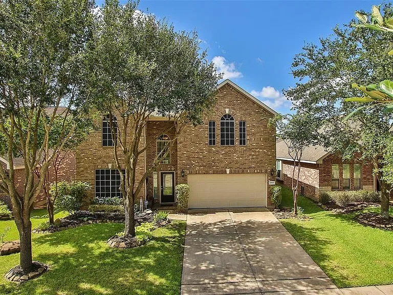 20815 N Blue Hyacinth Dr — Photo 1
