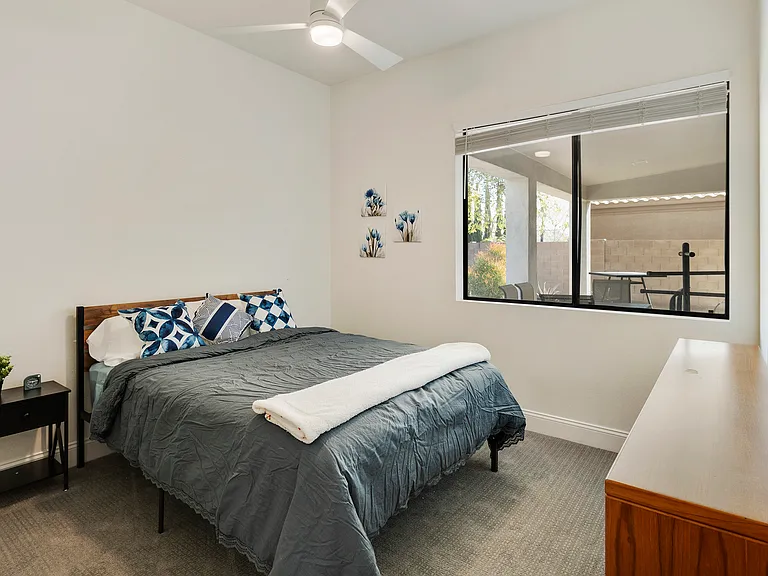 442 W Carob Dr — Photo 29