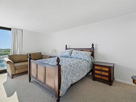 5th image of 1200 S Flagler Dr APT 1106
