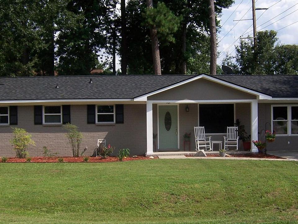 1st image of 101 English Rd