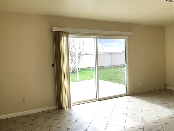 4th image of 7267 Gatewood Ln