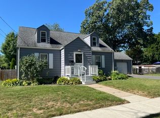 28 Superior Ave, Springfield, MA 01151