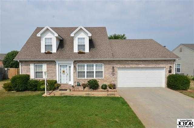 1st image of 217 Bishop Dr