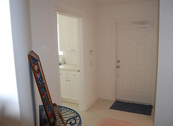 4th image of 8763 SE Retreat Dr